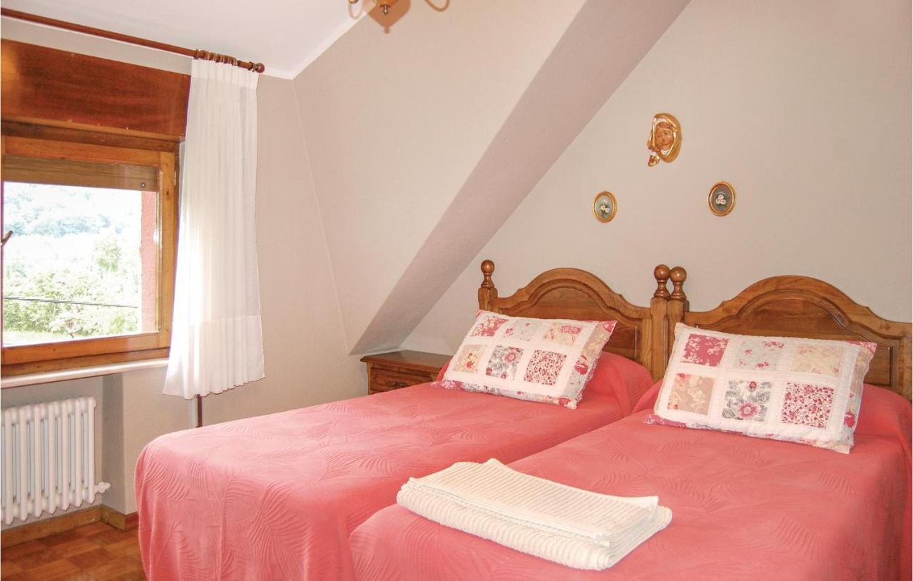 La Pinera Gorgeous Home In Pilona With Kitchen מראה חיצוני תמונה